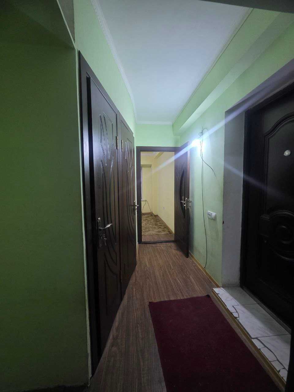 чиланзар 9 , 2/2/4,улучшенка, 54м2,балкон 2х6