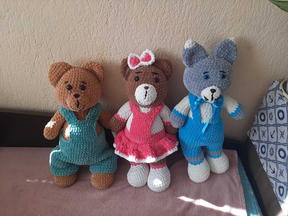 Ръчно плетени плюшени играчки