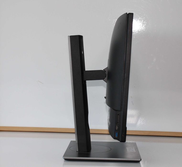 Компютър Dell OptiPlex 5260 All-in-One i3-8100/8GB RAM/128GB SSD