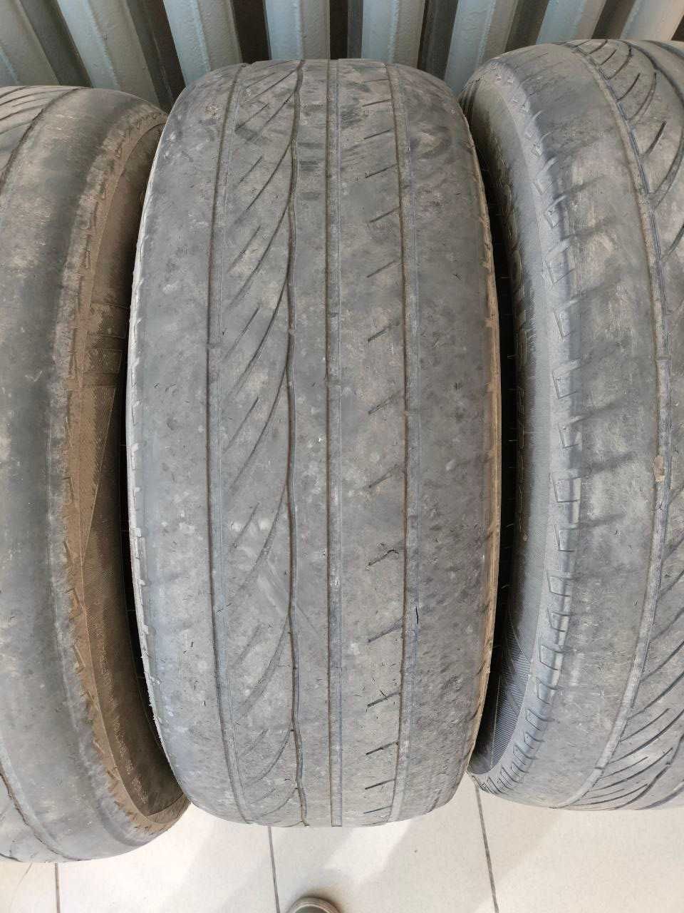 Продам резину 235/60 R18