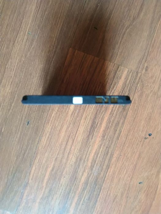Vând acumulator original pentru telefon Sony Xperia