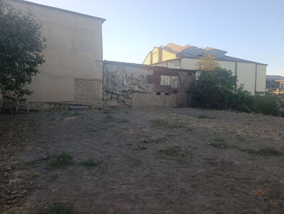 Uy hovli sotiladi. Yunus obod 6 kv