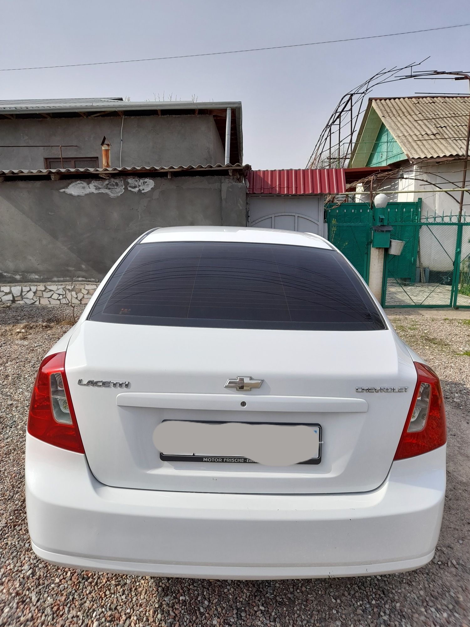 Lacetti1.8 2009 yil 2 pozitsiya