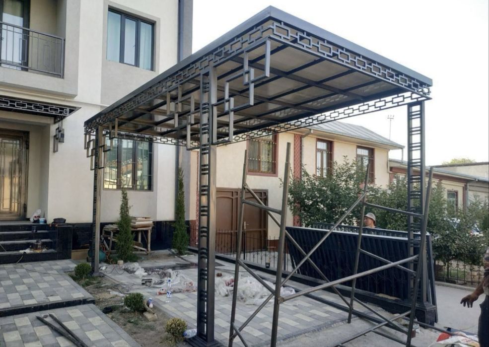 Naves darvaza reshotka perela