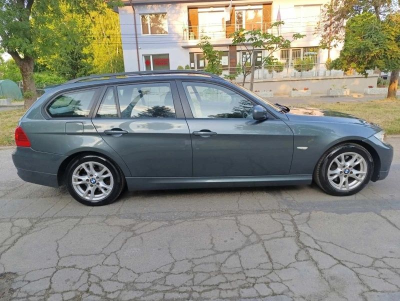 БМВ 318 d 2009 г.