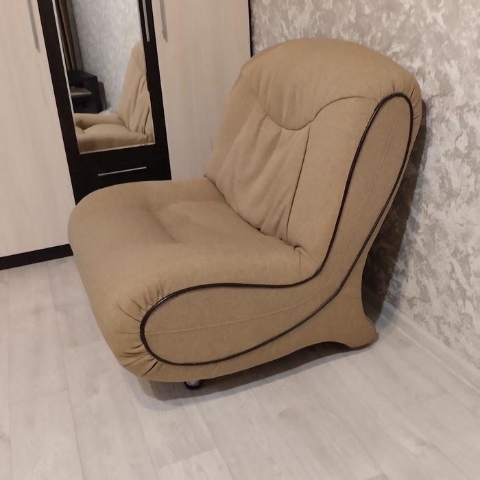 Кресло, мини диван