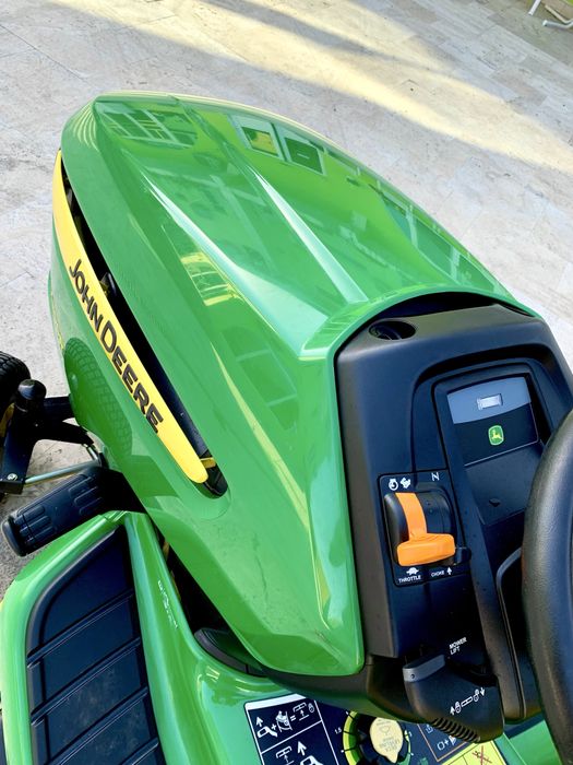Tractoras de tuns iarba John deere Kawasaki V2 Turbo Sistem