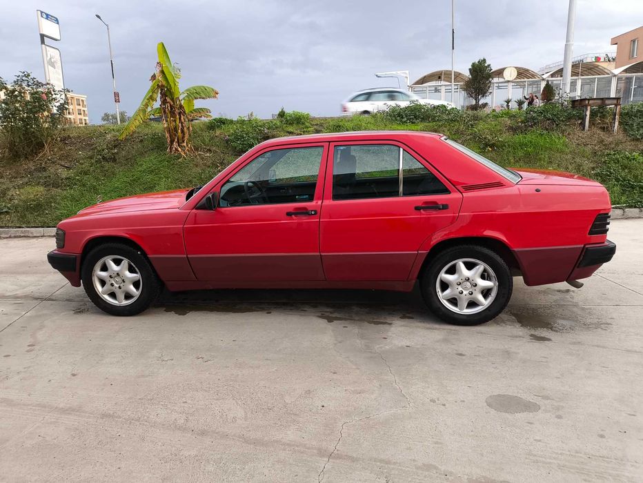 Мерцедес 190 2.0 D  1992