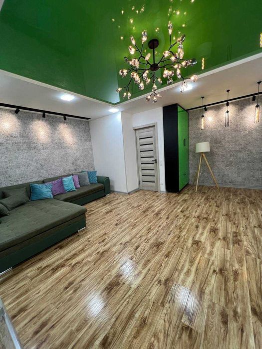 Ш-Руставели ЕВРО квартира 3/3/5 Кирпич 78м2