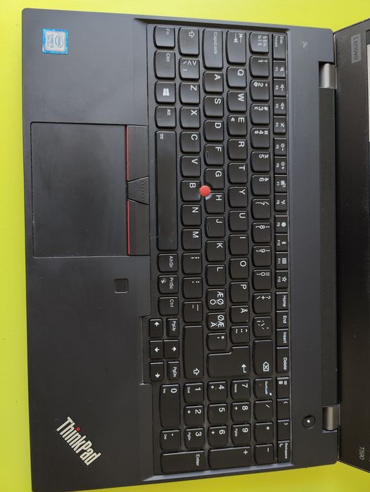 Lenovo TrinkPad T590 ,16GR, i5,256gb,