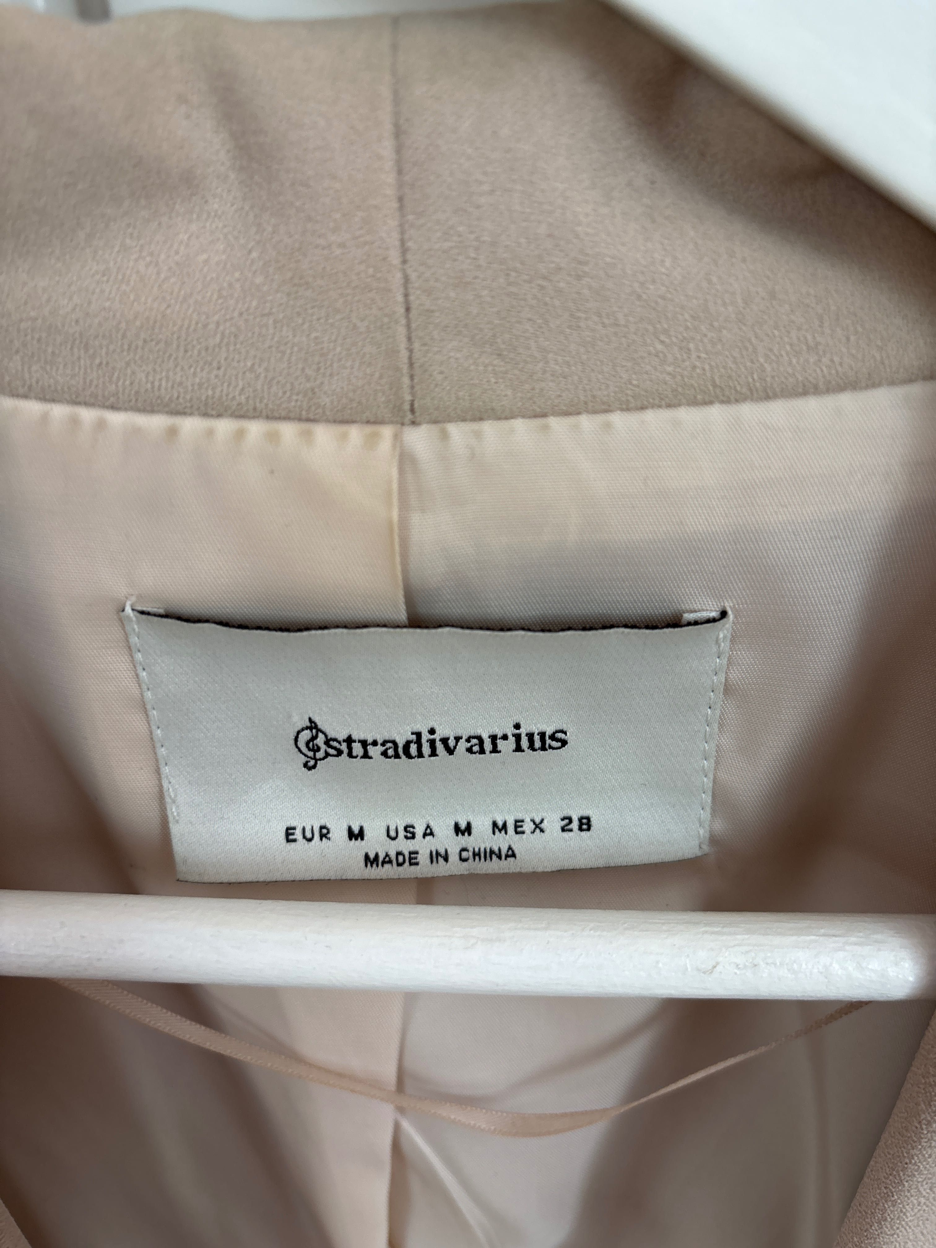 Сако с набрани ръкави - Stradivarius