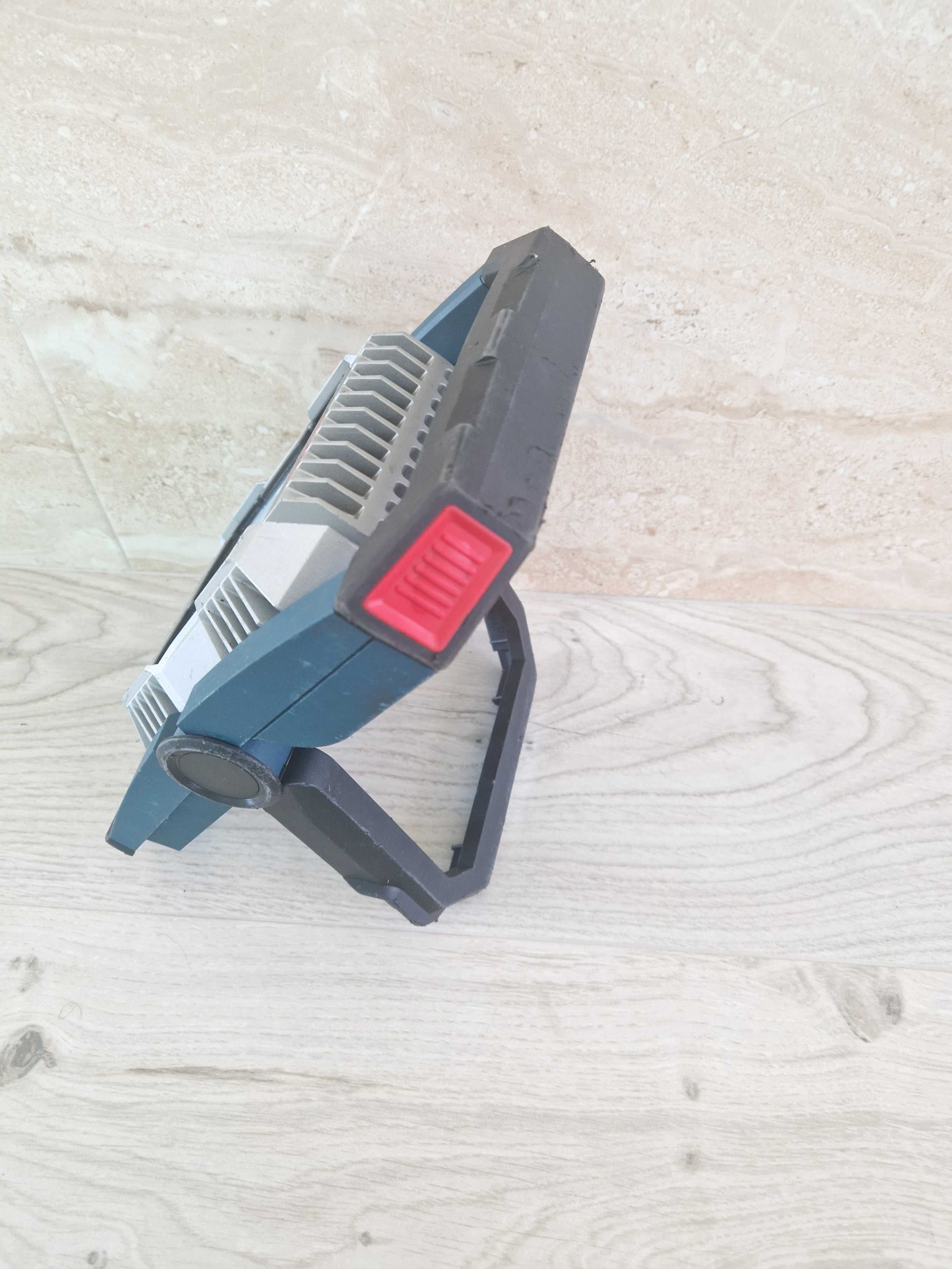 Scule pe baterie Bosch 18v