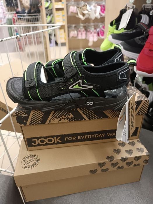 Сандали     Jook