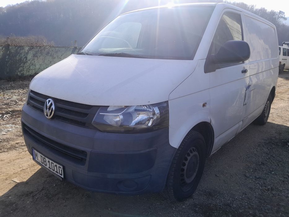 dezmembrez vw  t6, t5.2 2.0 tdi 2011