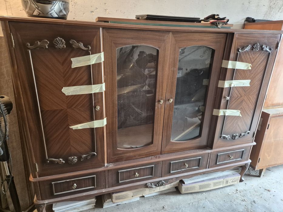 Винтидж Бюфет Масив