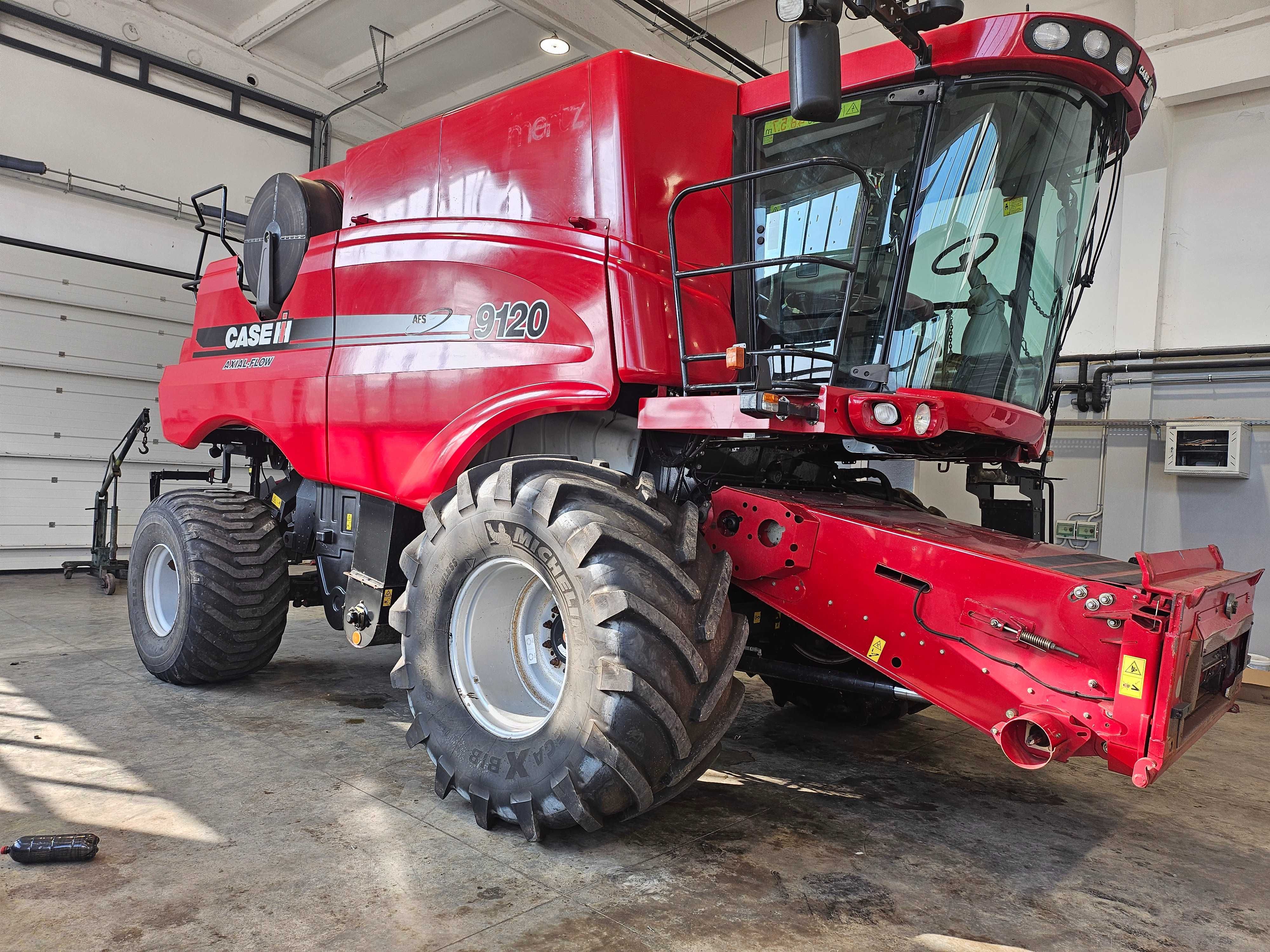 Combina Case IH 9120 axial flow
