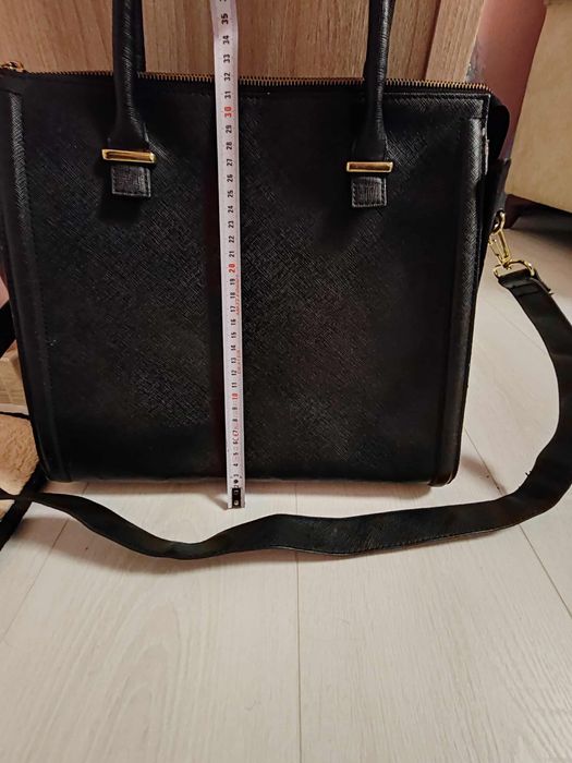 Geantă H&M laptop și acte
