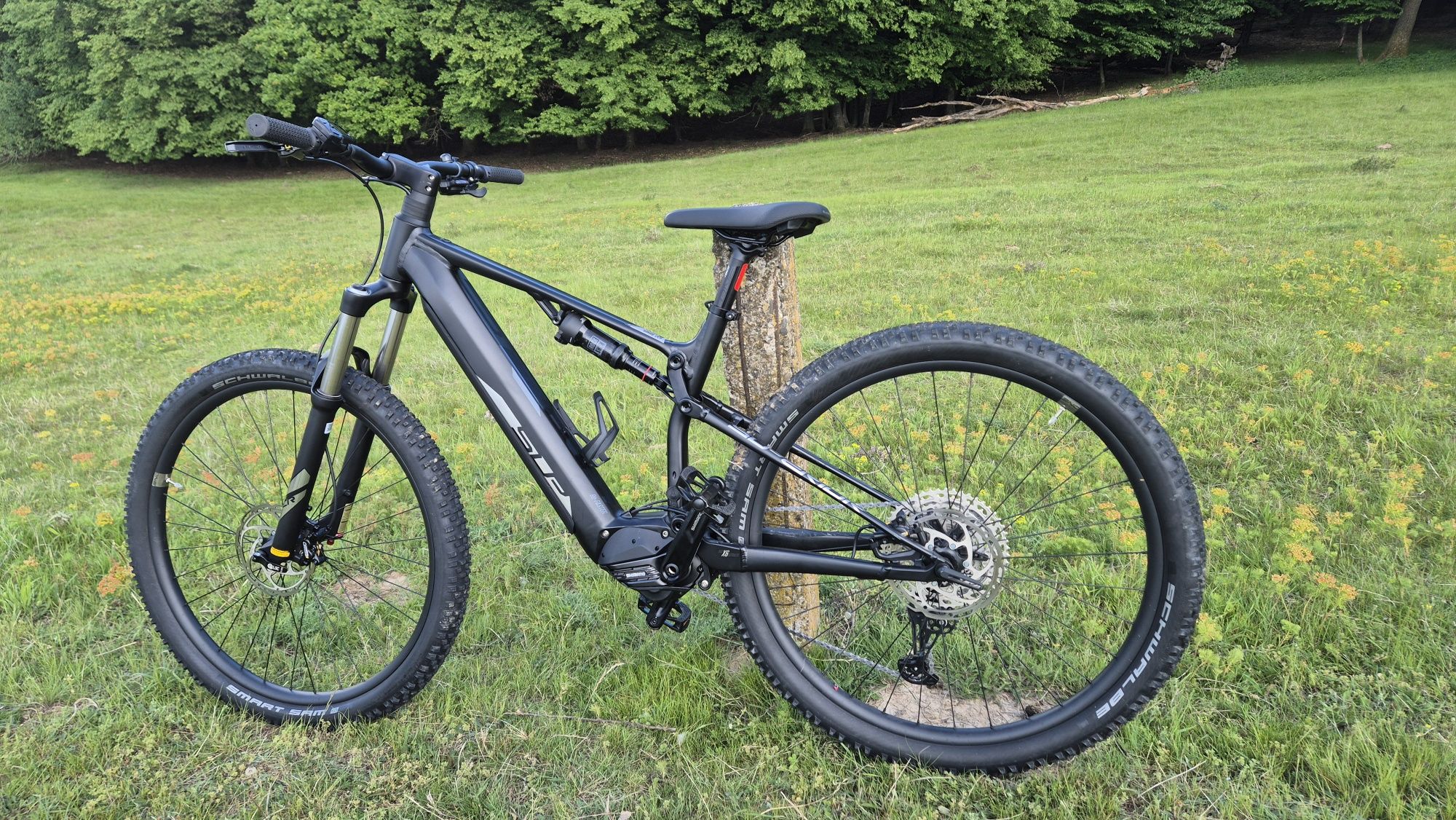 Bicicleta electrica Superior Trail XF full suspension