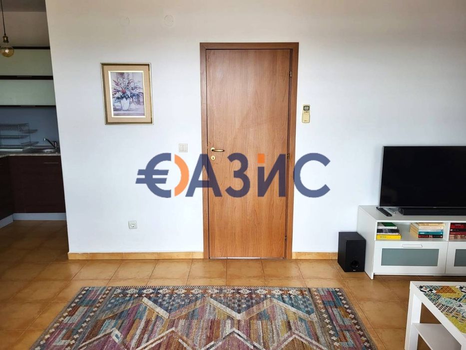 Продава се Тристаен апартамент в с. Кошарица, Област Бургас - 76 кв.м за 960 €/кв.м - Снимка #6