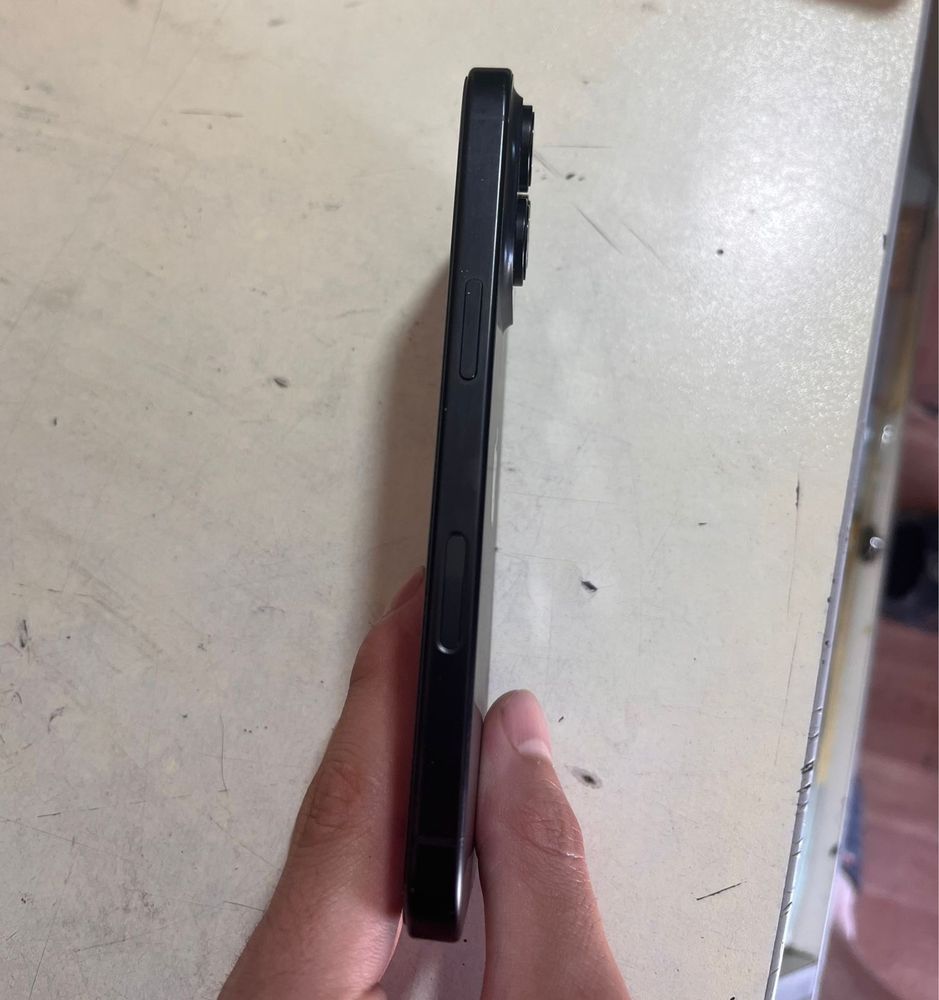 Iphone 16 pro apple