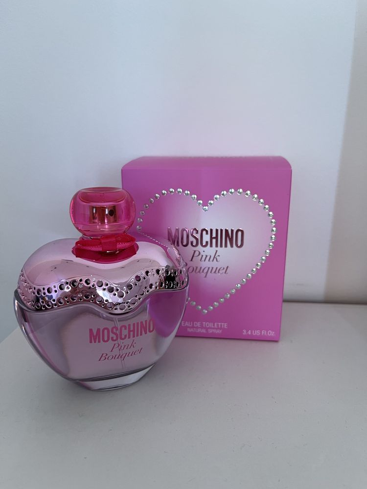 Парфюм Moschino Pink Bouquet