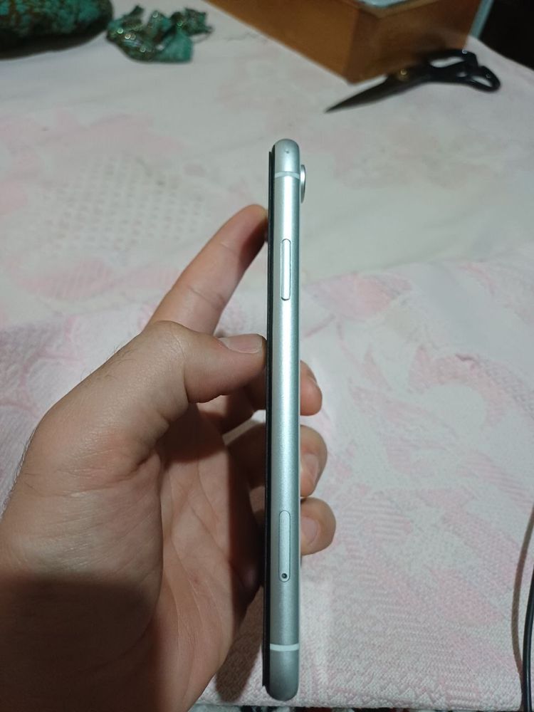 Ayfon xr Sotiladi!