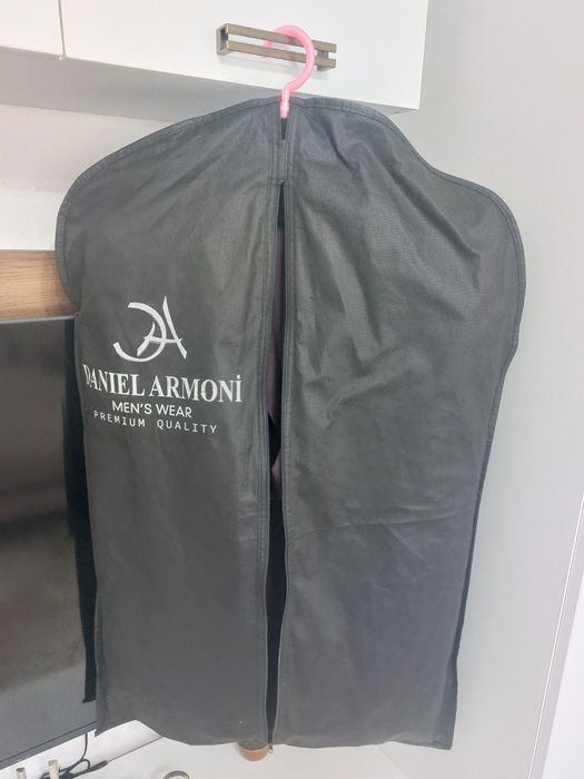 Costum bărbat bordo