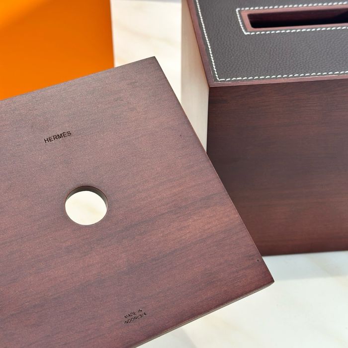 Тип Hermes кутия за салфетки ръчно избротена