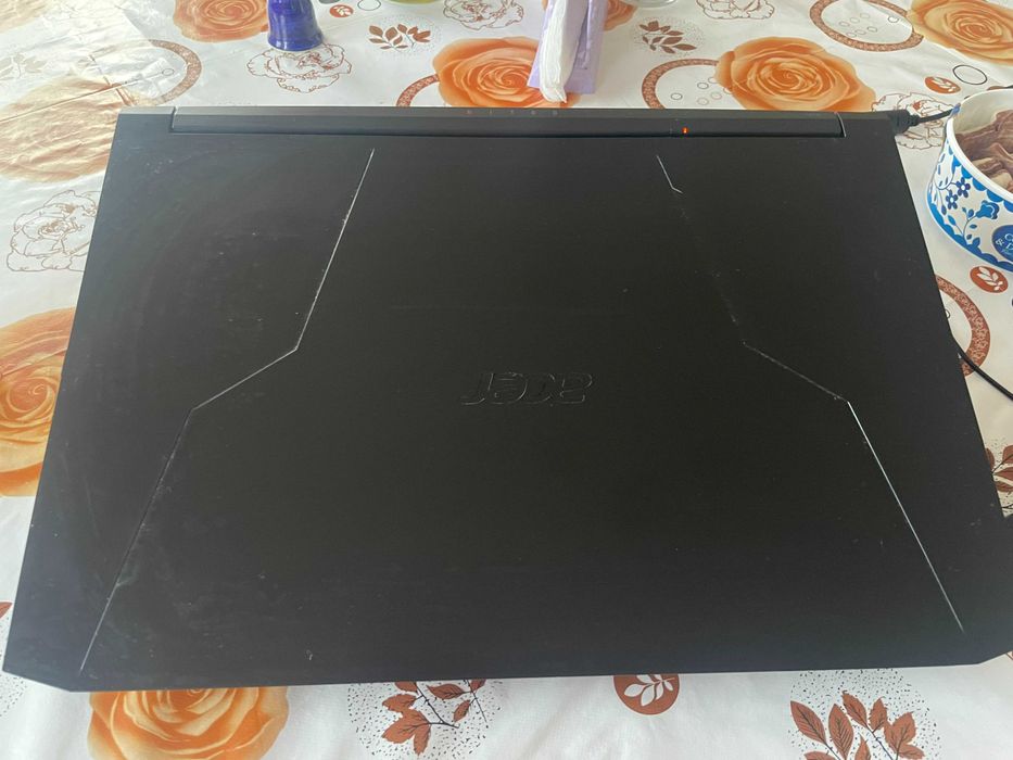 Лаптоп Acer Nitro 5(AN517-54)