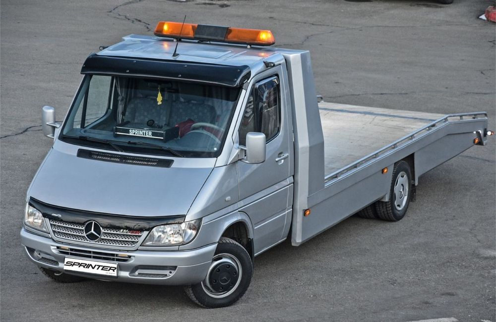 Mercedes-Benz 416 CDI autoplatforma