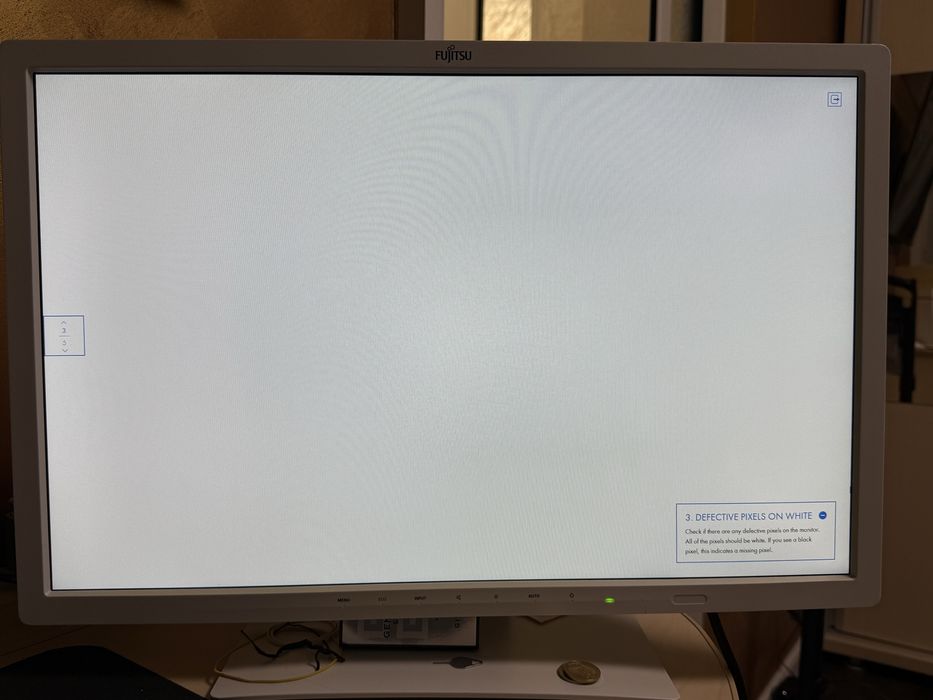 Monitor pc fujitsu 24” 60hz FullHD cu boxe