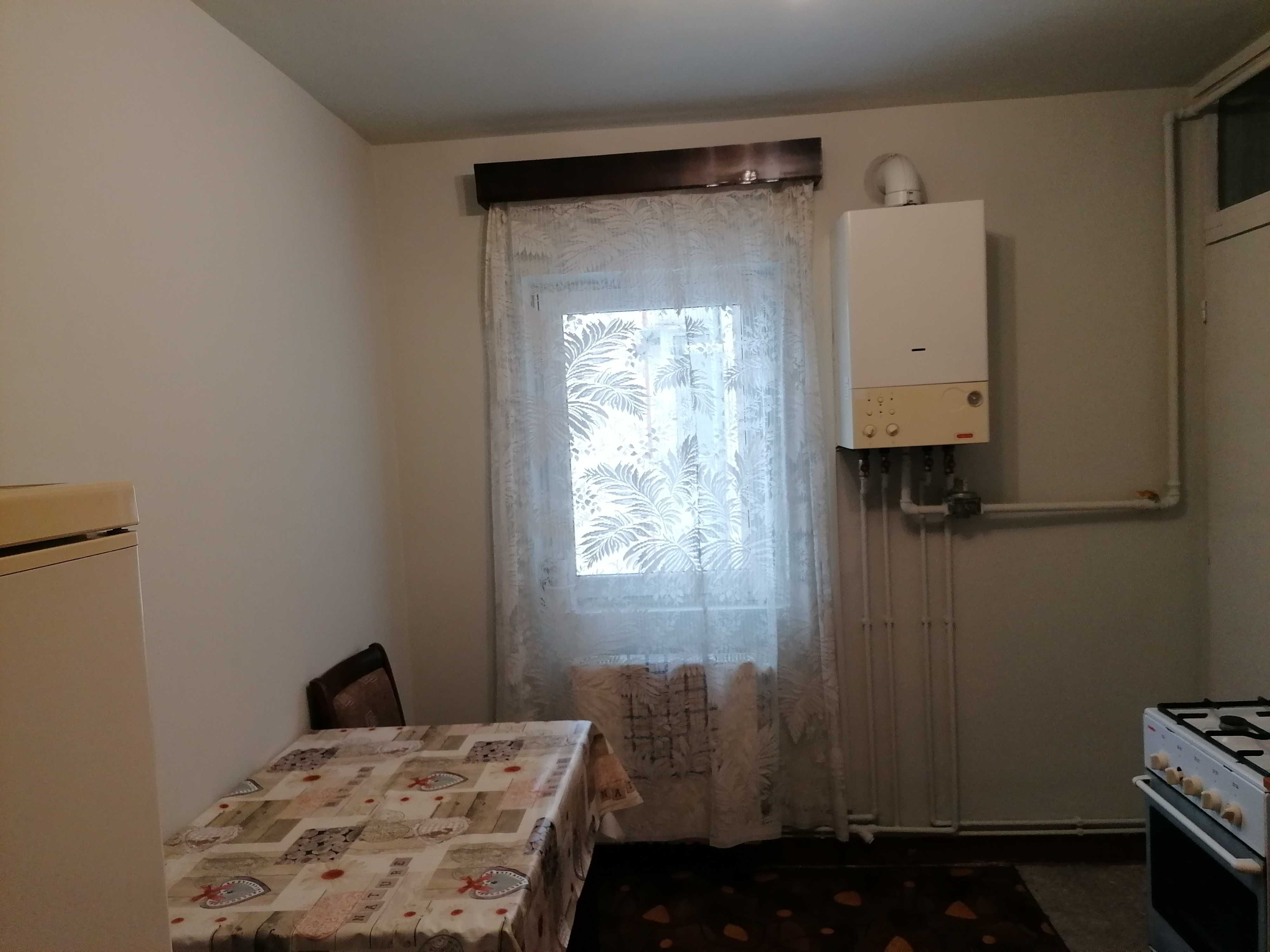 Vând apartament 2 camere