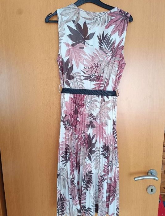 Rochie plisată nouă cu etichetă