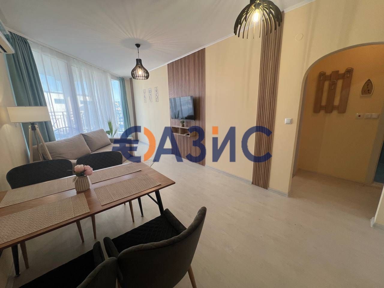 Продава се Двустаен апартамент в к.к. Слънчев бряг - 72 кв.м за 1042 €/кв.м - Снимка #10