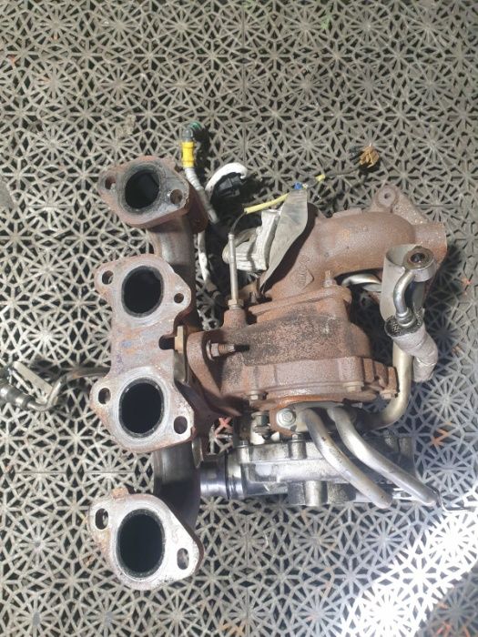 Turbina cu racire pe apa 2.0 DCI cod H8200827854 Renault Megane 3