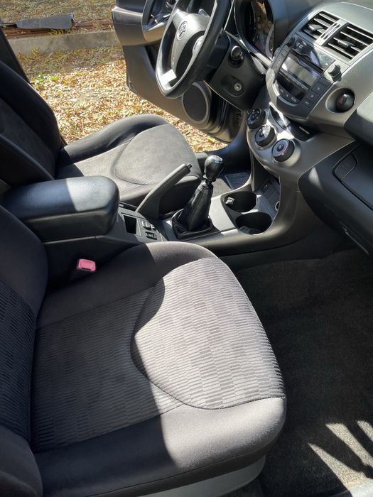 De vanzare TOYOTA RAV 4 din 2010 4x4.,