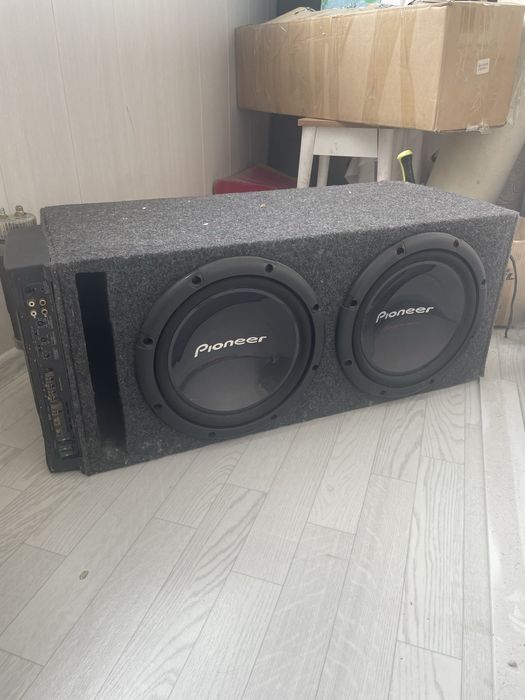 Продам мощный буфер Pioner