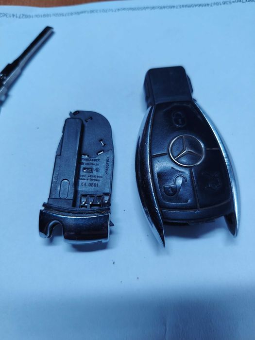 Ключ за мерцедес w221 Mercedes w221
