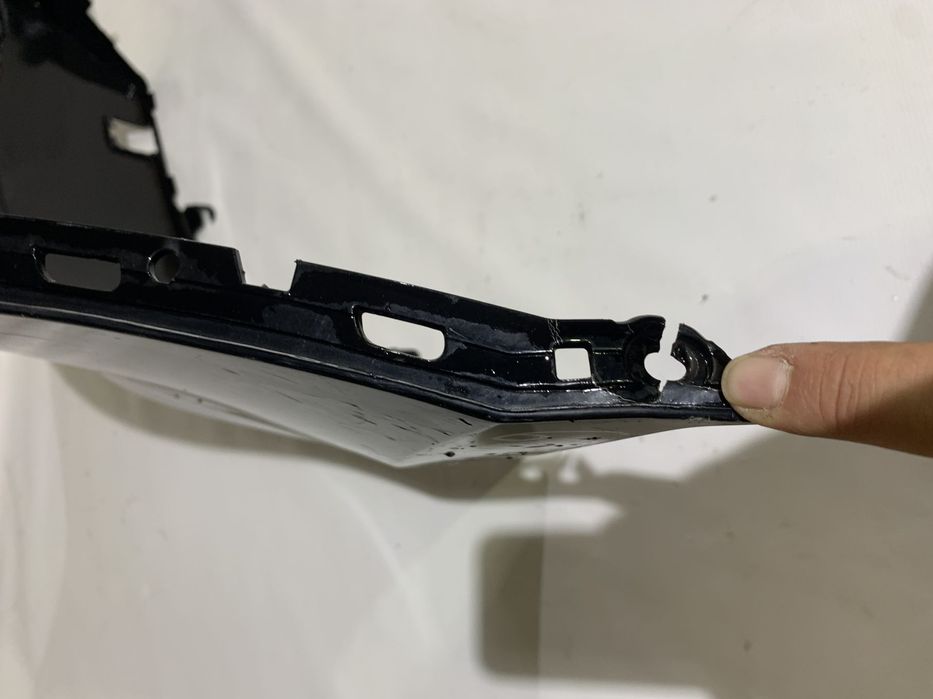 Bara spate Porsche Macan, 2014, 2015, 2016, 2017, 2018, 2019, 2020, 2021, cod origine OE 95B807421L.