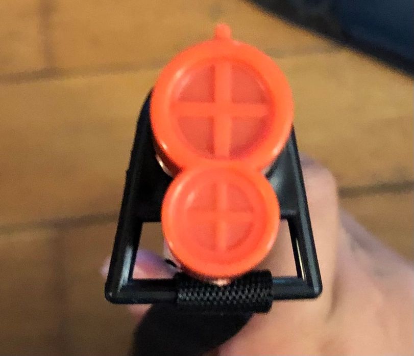 Детска пушка изтрелваща дим