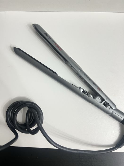 Утюжек Babyliss pro