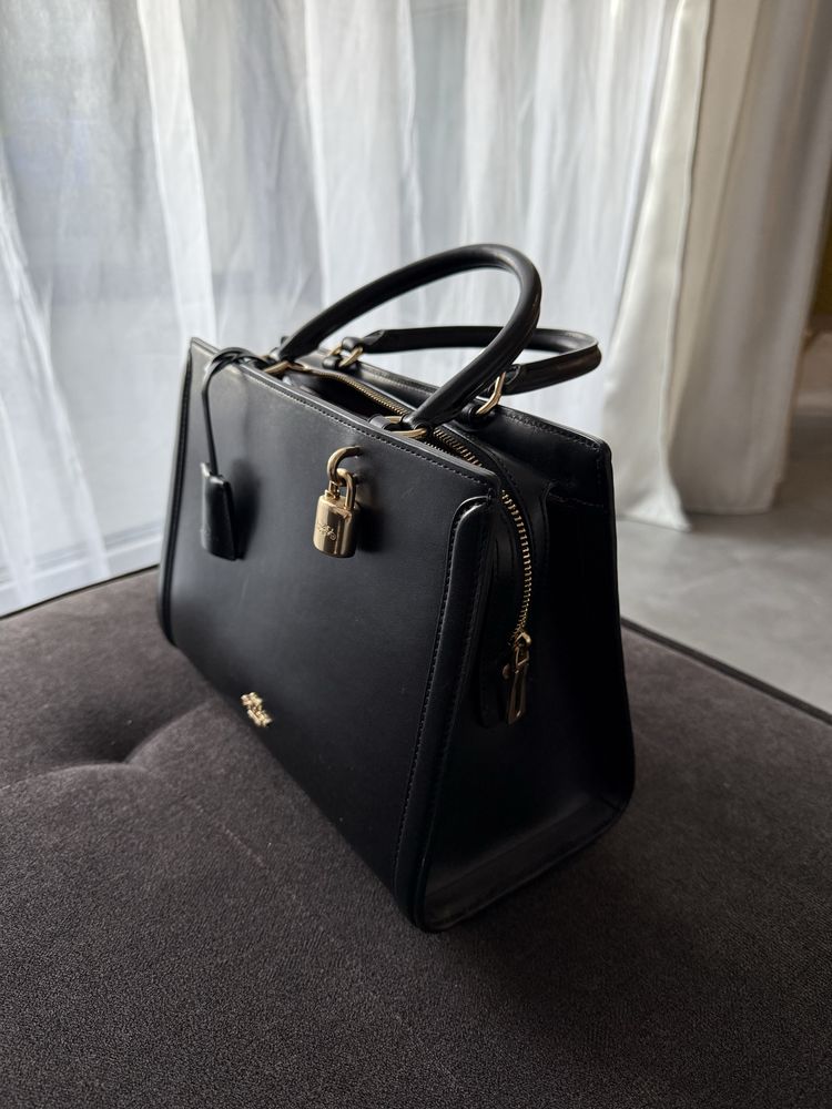 Дамска кожена чанта Coach
