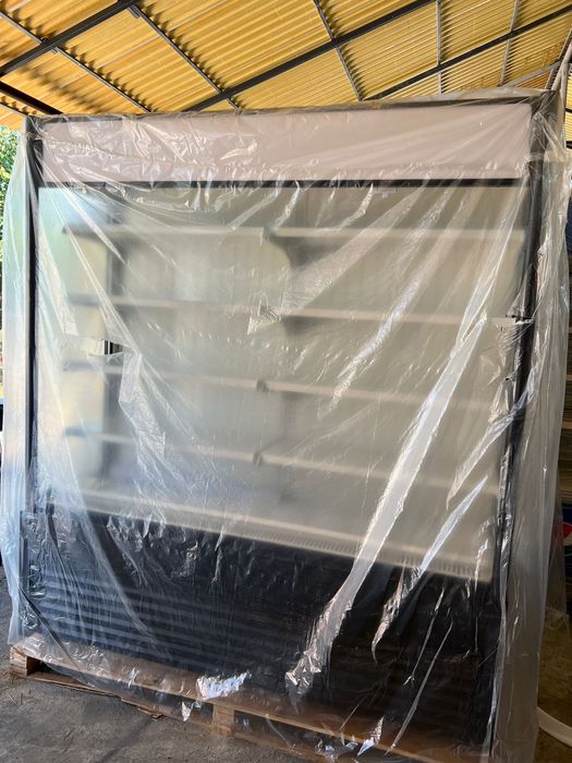 Vitrina  frigorifica cu perdea de aer pentru sucuri sau alimmete