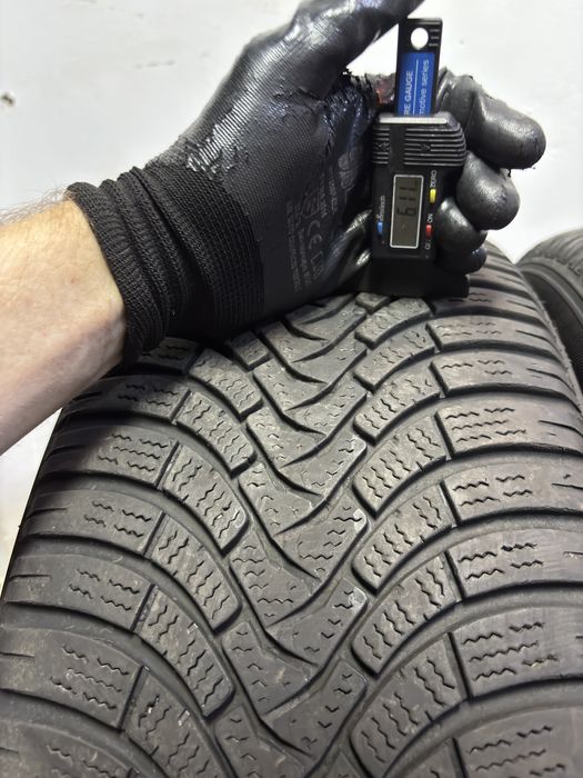 235/55R17 103V Falken DOT20 6mm