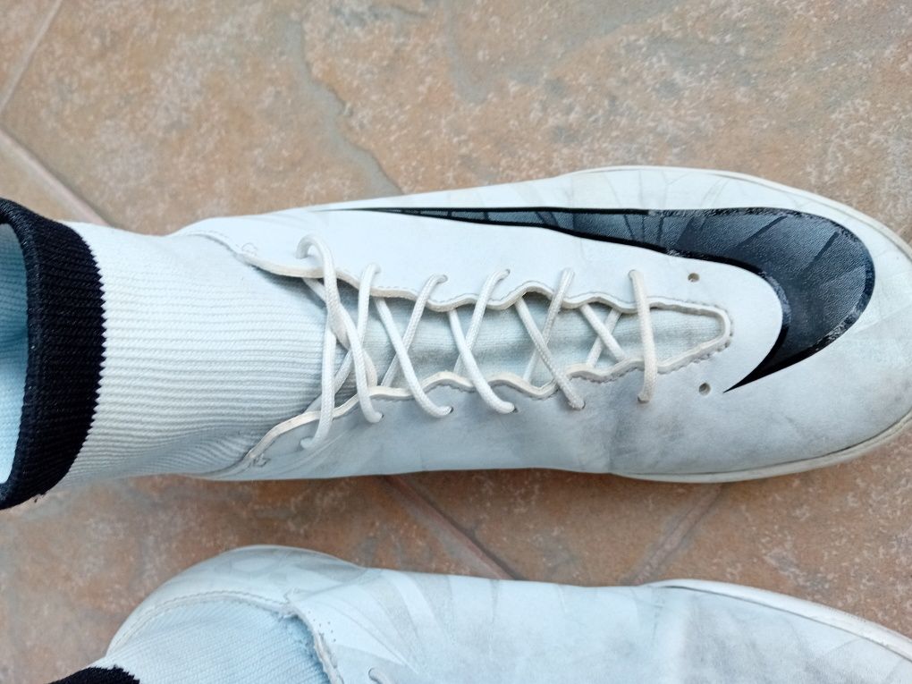 Футболни обувки Nike Mercurial CR7