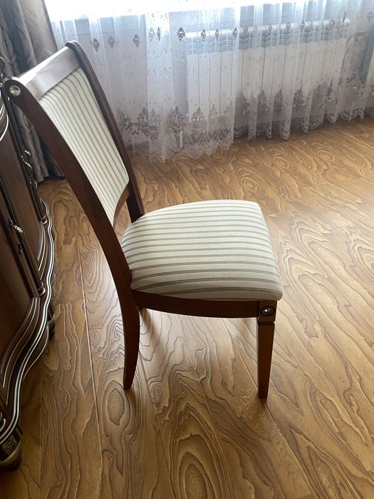 Стулья в отличном состояни