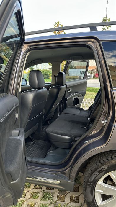 Mitusbishi Outlander 2012 E5 Facelift 2.2 D 150 CP Automat 4X4 Impecab