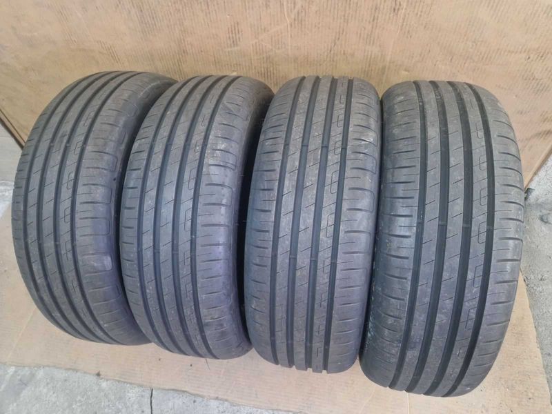 4 Goodyear R17 205/55
нови летни гуми
DOT2424