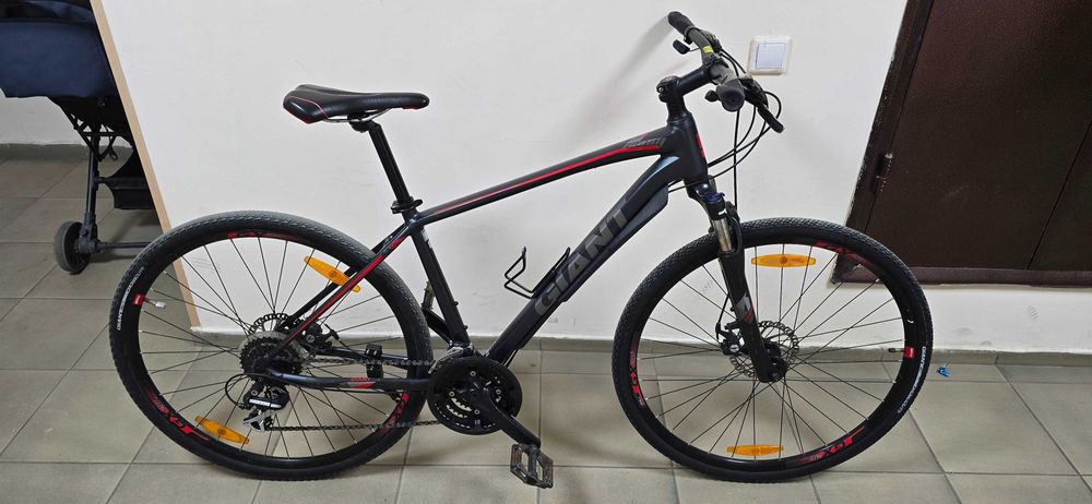 Велосипед Giant Roam 3 Disc (Author, scott, liv)