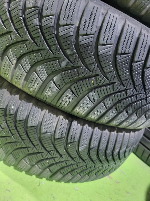 4 бр зимни 195/65/15 Hankook